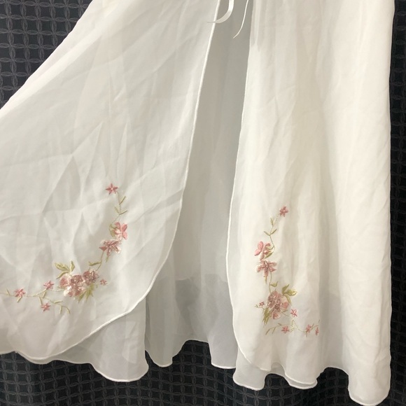 California dynasty coquette mini slip nightgown and robe - Picture 5 of 11